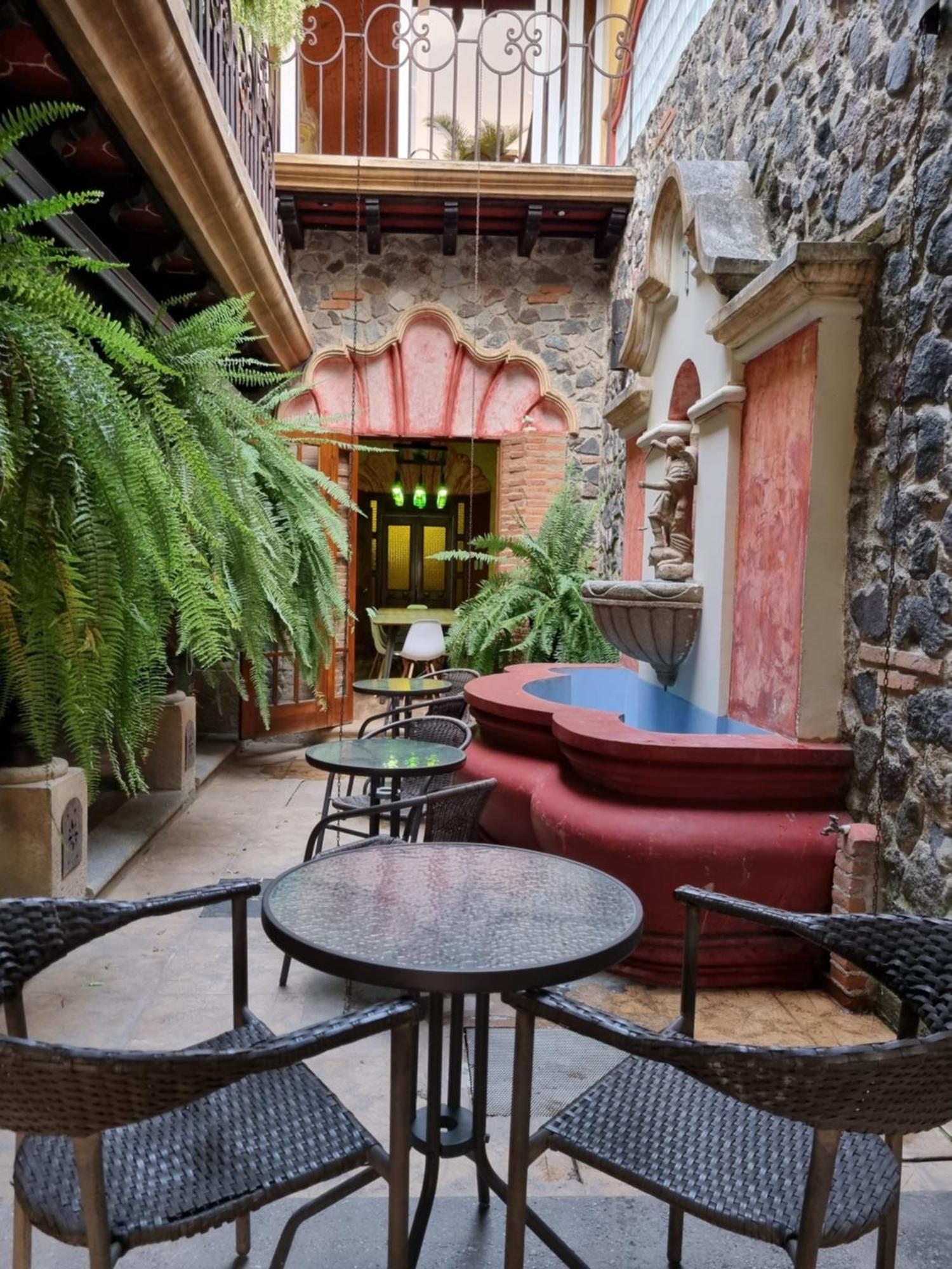 Central Hostel Boutique Antigua Exterior photo